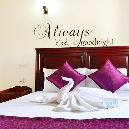 Cinnamon Holiday Inn Hikkaduwa Eksteriør bilde